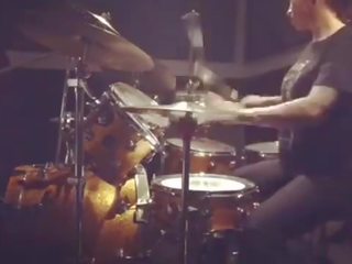 Felicity feline drumming এ শব্দ studios
