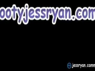 Inviting trentenaire livegirl jess ryan donne un honest dicking évaluation pour matt onlyfans&period;com&sol;jess ryan