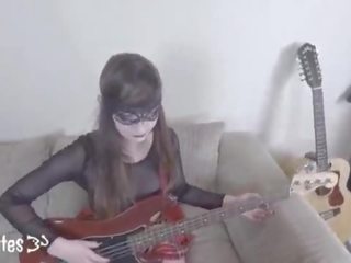 Preview&colon; miellyttävä emo guitar oppitunti kova anaali ja syö kumulat