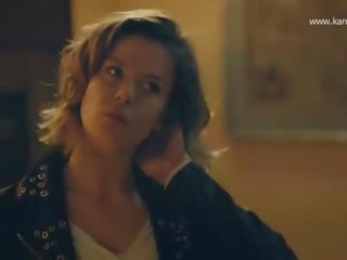 Burcu biricik x menovitý klip scéna od hayat sarkisi